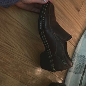 Woman’s Eastland size 6 brown